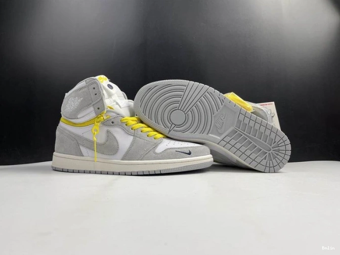 Boostmaster lin Smoke Air CW6576-100 Light Switch High Jordan 1 0810
